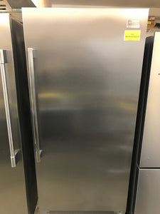 Frigidaire - 18.6 Cu.ft - Refrigerator Top Freezer - Fprh19dzlf1 - Refurbished - 4408